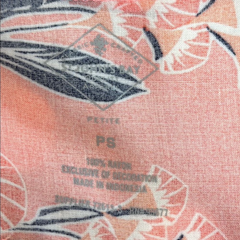 NWOT!! Floral Coral Blouse - Picture 7 of 8